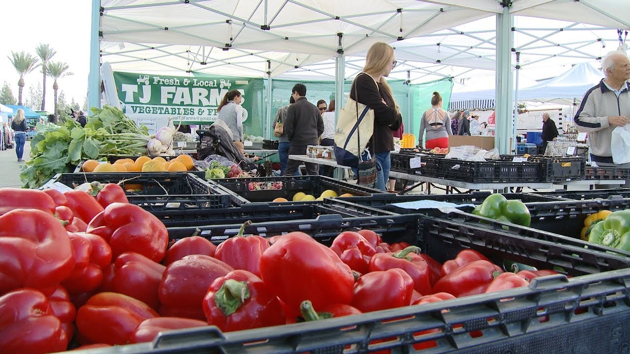 Shopping At The Uptown Farmers Market - YouTube