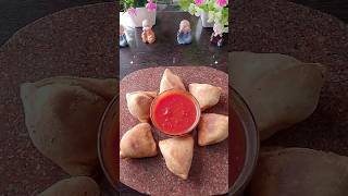 Mini Samosa #samosa ingredients 1.Maida 2.salt           3.Baking soda 4.kala jeera