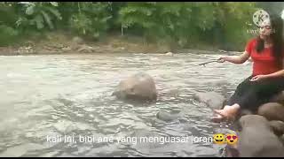 WANITA PENGHOBI MANCING || MANCING WADER SUNGAI CILEUEUR