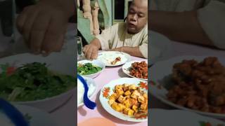 Atuk opung makan gulai pucuk ubi  dari ladang#shorts #subscribe #viral