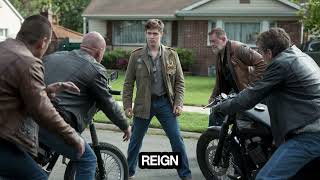 Arrogant Bikers Confront the WRONG Army Paramedic in a Quiet Neighborhood