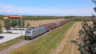 E494-561 railpool captrain con carri chiusi per cuneo in transito a ronchi