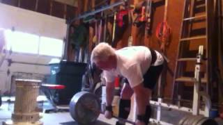 Deadlift  515