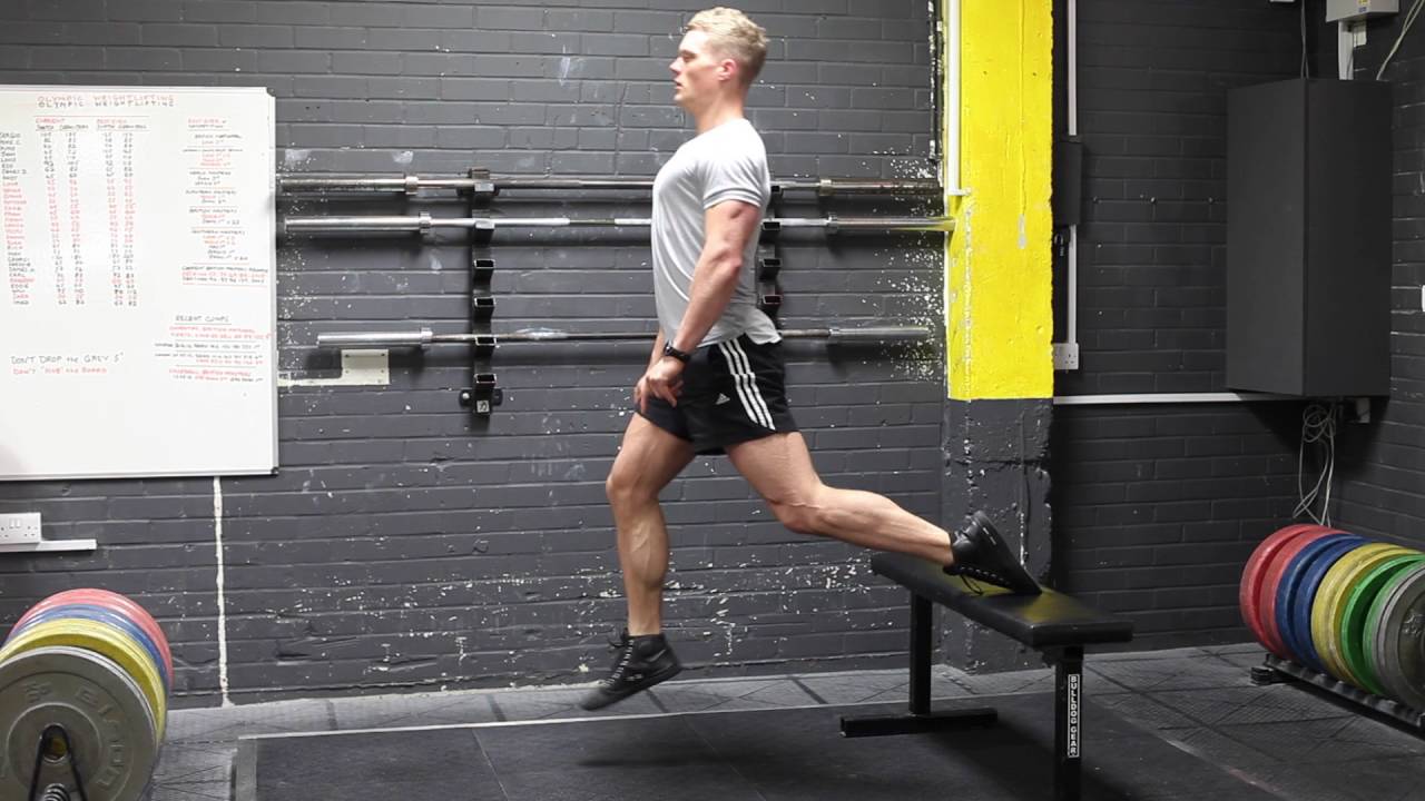 Plyometric Bodyweight Bulgarian Split Squats - YouTube