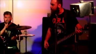 Surra - Ao vivo no Resistence Day Santos (13/03/2016 Light House, Santos/SP - Brasil)