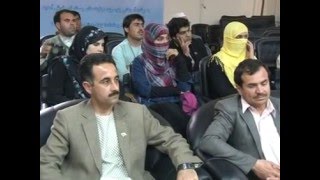 کندهارمرستیال والی د خبریالانو د روزنیز ورکشاپ فراغت لیکونه ورکړلkandahar Deputy gov at media train