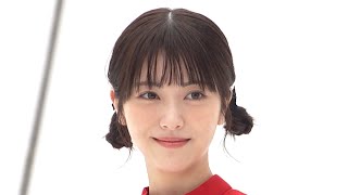 浜辺美波のお団子ヘアが可愛すぎる！カメラに向かっておちゃめ変顔も