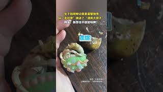 女子拍视频记录寄居蟹换壳，从“毛坯房”换进了“漂亮大房子”，网友：看给它乐的，让它还房贷！