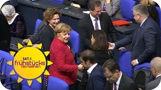 SO DREIST ERHÖHEN POLITIKER IHRE EINKÜNFTE | SAT.1 Frühstücksfernsehen | TV