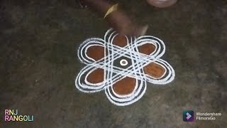 ரொம்பவே அழகான சிறிய படி ரங்கோலி டிசைன்/very easy rangoli design/RNJ RANGOLI.