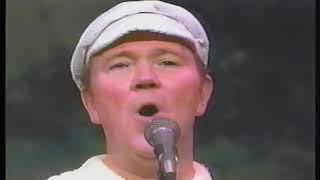 Irish Rover - Clancy Brothers & Robbie O'Connell 7/13
