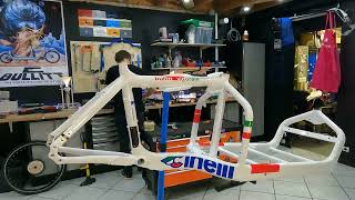 Bullitt x Cinelli : Cargo Bike Built - Fends La Bise Workshop