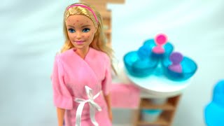 Barbie Spa Day Set Unboxing! This is a SUPER fun set!