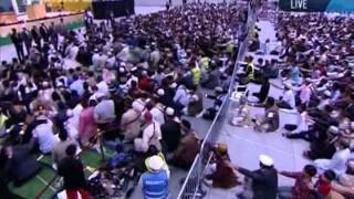 Bai'at Ceremony Jalsa Salana Germany 2012 by Hadhrat Mirza Masroor Ahmad (aba)