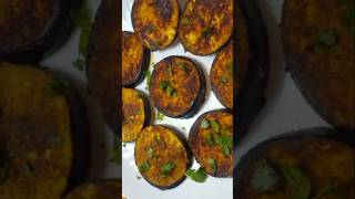 Baingan Tawa Fry Recipe | How To Make Crispy Baingan Fry | MOTHER'S RECIPE | Begun Bhaja