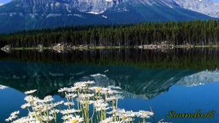 Lake Louise by Yuhki Kuramoto