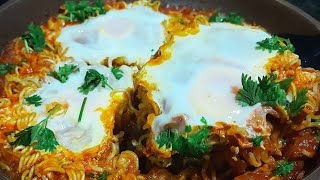 NOODLES SHAKSHUKA RECIPE - MAKE YOUR INSTANT NOODLES WITH A MIDDLE EASTERN TOUCH- MAGGI SHAKSHUKA