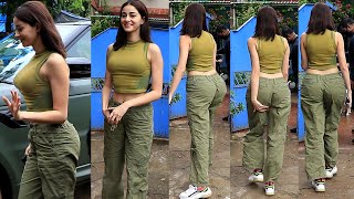 Cutie!! Bombshell 🔥 Ananya Pandey Flaunts Her Tone Figure In Hot Bodycon Crop Top Snapped At Versova