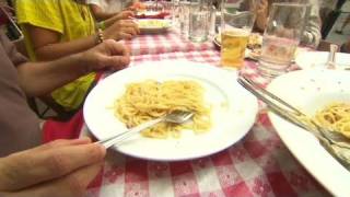 CNN: New York's Italian food fight