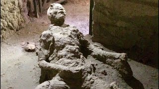 This Image Of A Man Preserved At Pompeii Has Gone Viral For Obvious Reasons