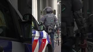 Arrestatieteam op dak in winkelcentrum Oostpoort vanwege verwarde man