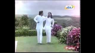 Rekha Rekha Kadhal Ennum Vaanavillai Kandein Nee Paartha Paarvaiyil