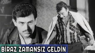 Yakışıklı, Metin'e Kol Kanat Gerer - Sokakların Kanunu (1964)