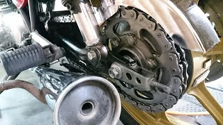 【バイクレストア】リアホイール交換＆チェーン交換・調整　その４【D.I.D 630V チェーン組み付け１】　KAWASAKI Z750FX-Ⅱ