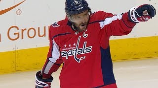 Alex Ovechkin scores twice to pass Bobby Hull on all-time goals list
