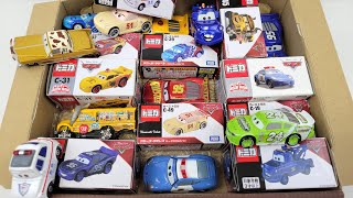 Various types Tomica Cars ☆ Return the Tomica minicar to the box with the same design! ライトニングマックイーン