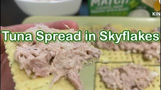 Tuna Spread in SkyFlakes