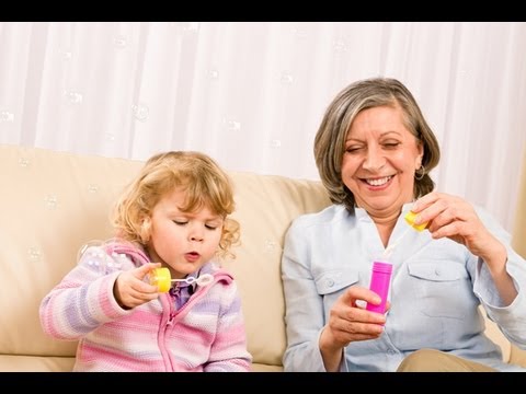 How to Make Bubbles with Dish Soap - DIY Bubbles For Kids How to Make Bubbles with Dish Soap - DIY Bubbles For Kids