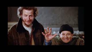 Home Alone's Daniel Stern \u0026 Joe Pesci Were Trying 'To Actually Be Scary' as the Wet Bandits