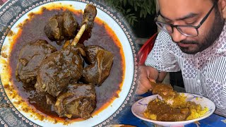 Eating Dinner(Khichuri Rice \u0026 Spicy Duck Curry) With Friends at 300 Feet Nila Market