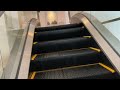 東京ベイ舞浜ホテルファーストリゾートエスカレーター_escalator tokyo disney resort hotel tokyo bay maihama japan