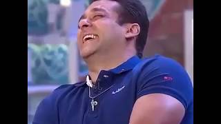 Kapil sharma show - Salman Khan laughing loudly