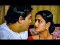 Mere Saamne Dhoti Kyu Nahi Utaarte Tum | Sanjeev Kumar | Moushumi Chatterjee | Angoor Comedy Scene