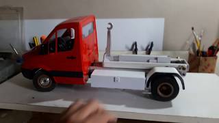 Bruder Sprinter RC Multlift   compartimento para bateria