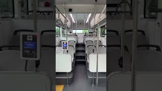 第一次坐上鴻海電動公車在台南。