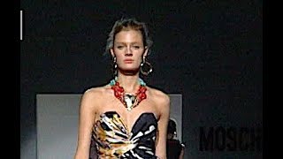 MOSCHINO Spring Summer 2010 Milan - Fashion Channel