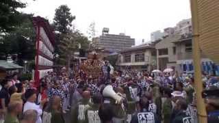 平成２５年 富賀岡八幡宮  例大祭 宮出し 本社神輿渡御 パワフル宮出し。