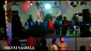 Char char bangadi vadi gadi | Kinjal Dave live performance