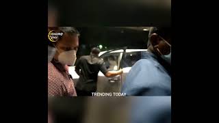 சி எம் ஸ்டாலின் காரிலிருந்து இறங்கி வீடு வீடாக சென்று மனு வாங்கும் காட்சி || #mkstalin #Shorts