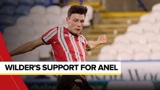 Chris Wilder's support for Anel Ahmedhodžić