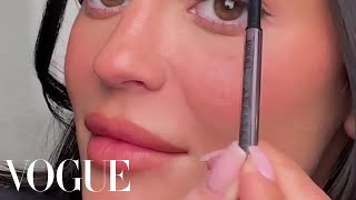 Kylie Jenner's Eyebrows Fell Off?