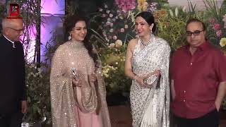 Juhi Chawla Upset On Husband Jay Mehta At Sonam Kapoor's Wedding Reception