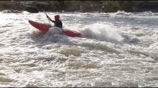 Daredevil Whitewater Kayaking on the Chattahoochee River