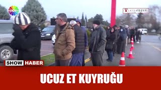 Dondurucu soğukta ucuz et kuyruğu