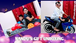 Nandu's birthday gift Unboxing 🎁|Chandu and Nandu's World