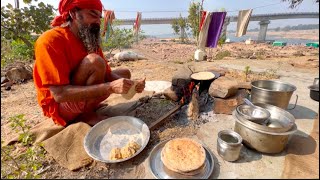 मां नर्मदा जी के तट पर सिद्ध संत की भाटा टमाटर का भरता और रामरोट टिक्कड़ की भोजन प्रसादी